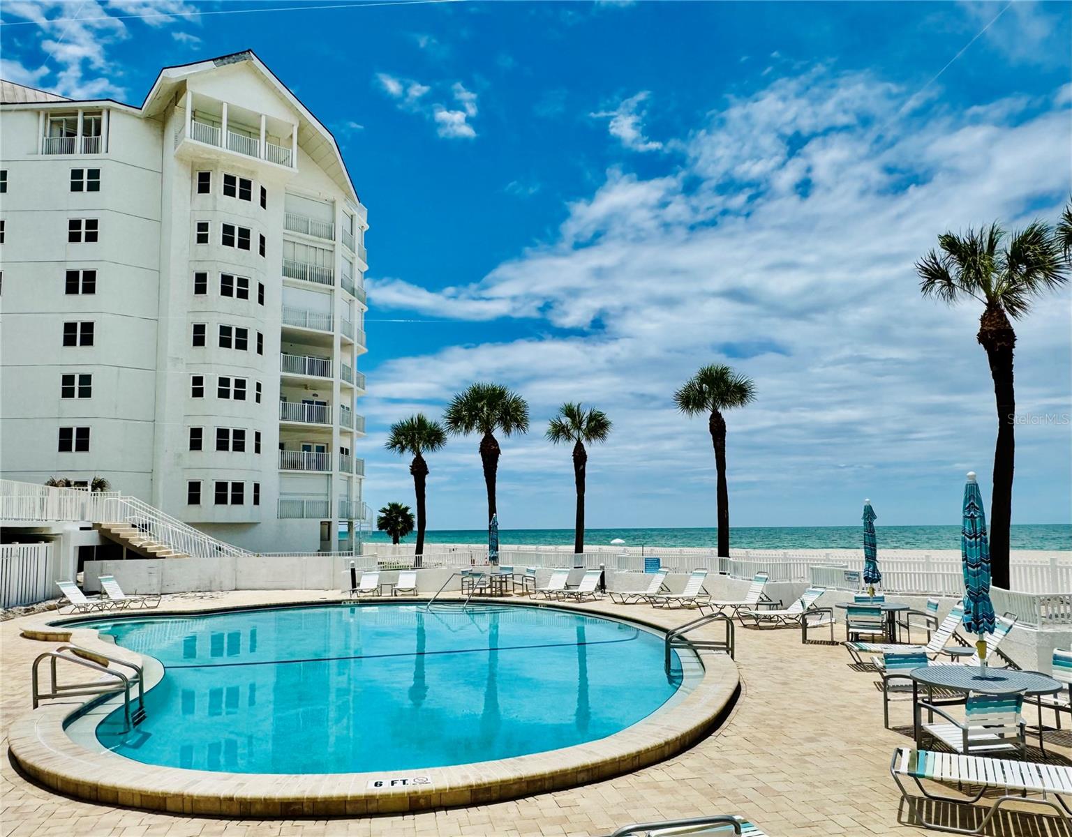 1586 GULF BOULEVARD 2502