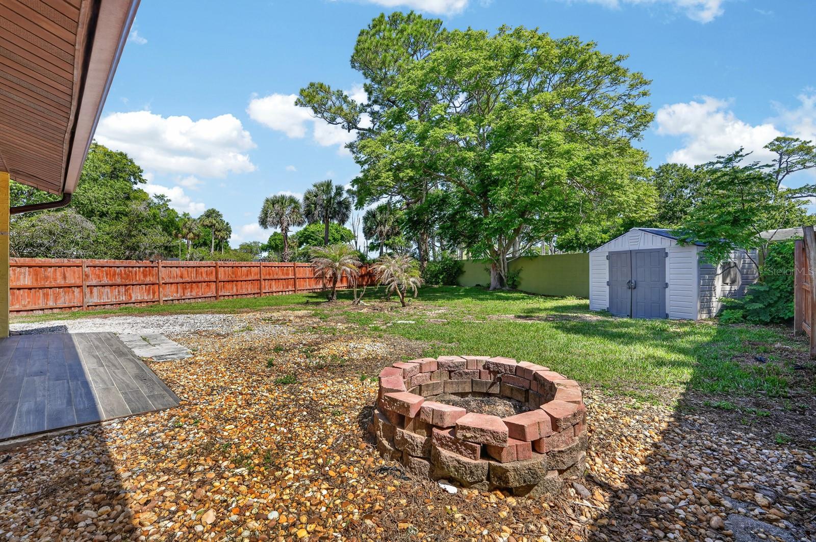 SHANGRI LA VILLAGE - Residential