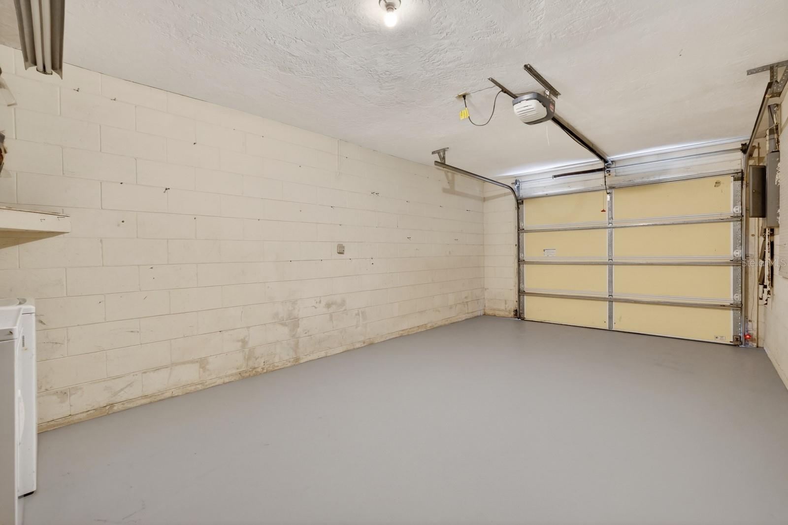 SHANGRI LA VILLAGE - Residential