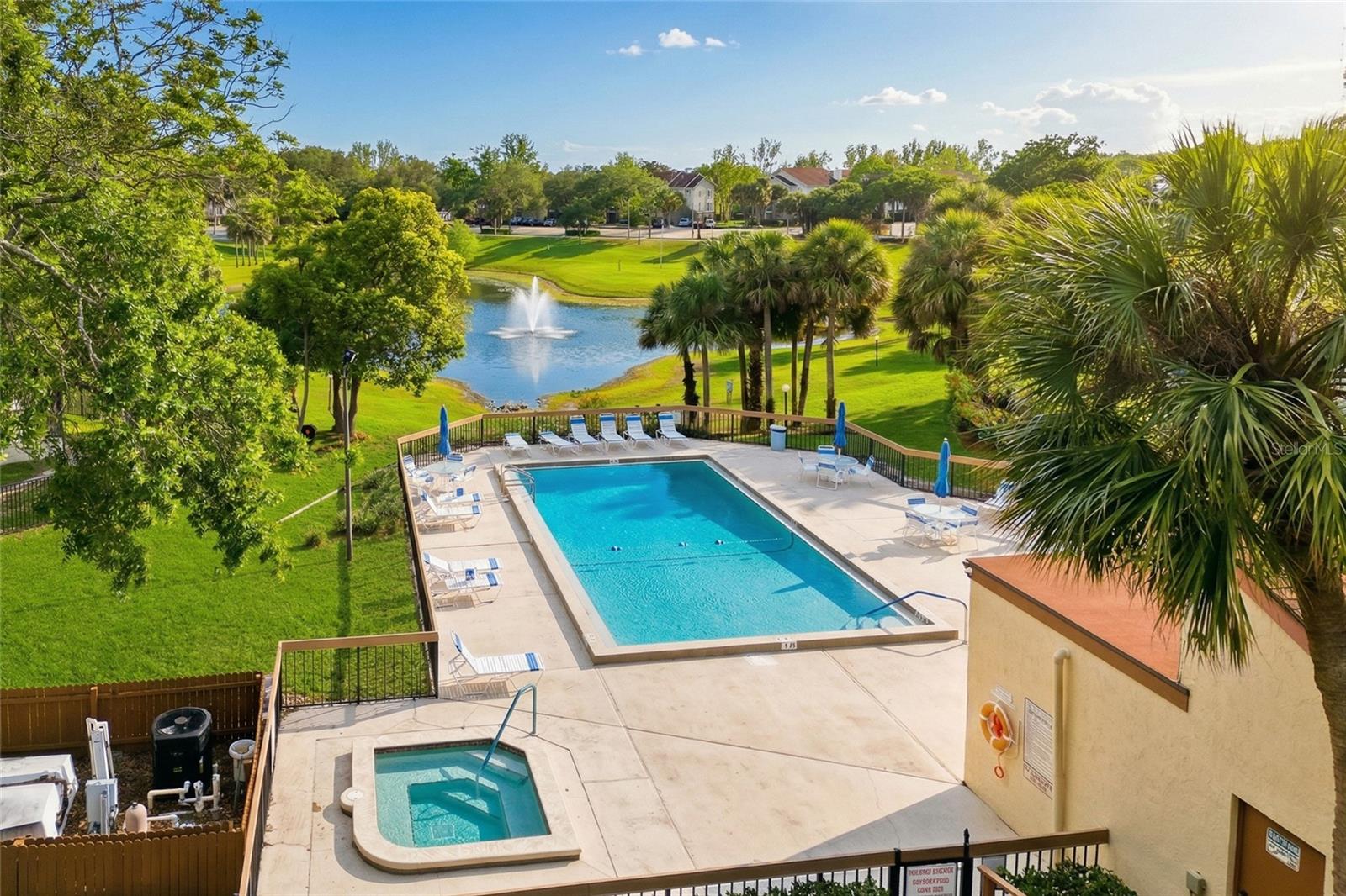 CRANES ROOST VILLAS - Residential