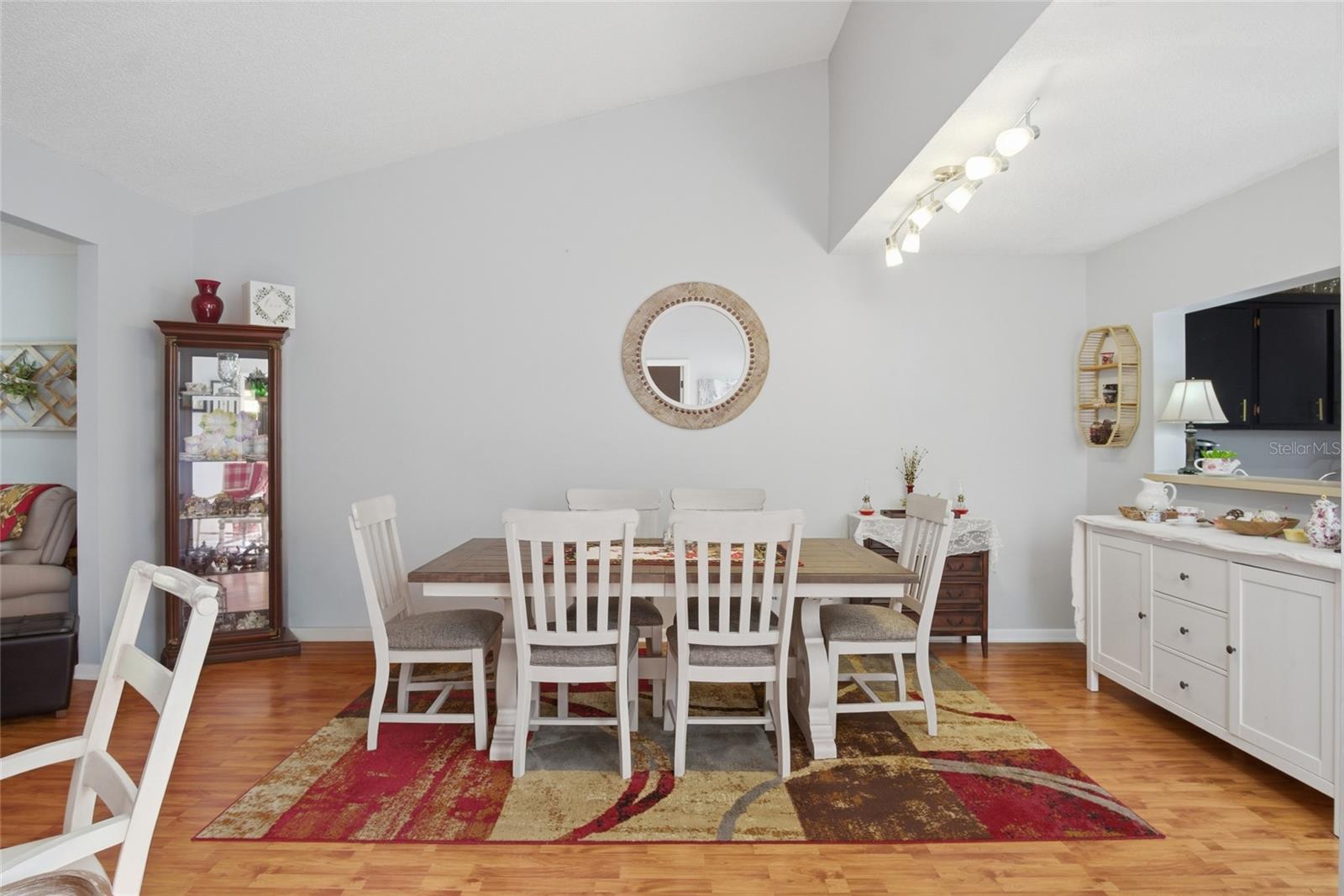 CRANES ROOST VILLAS - Residential