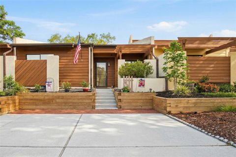 Photo of 708 Teal Lane, Altamonte Springs, FL 32701 (MLS # O6392671)