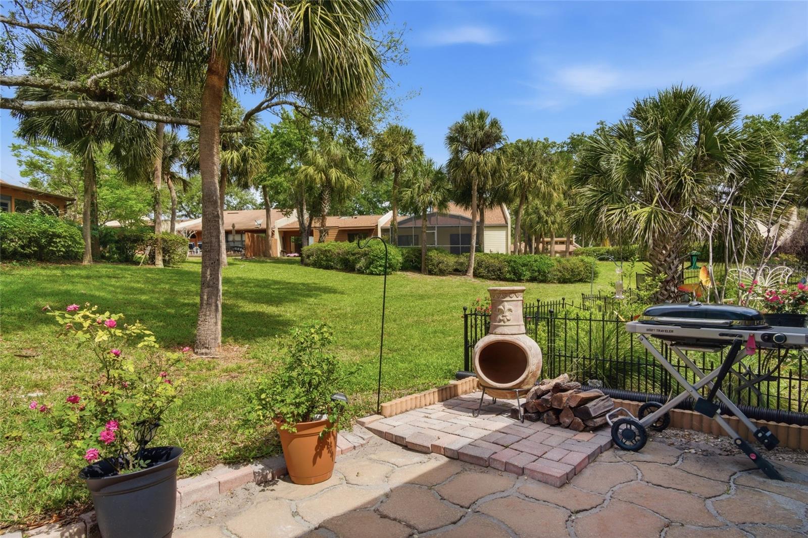 CRANES ROOST VILLAS - Residential