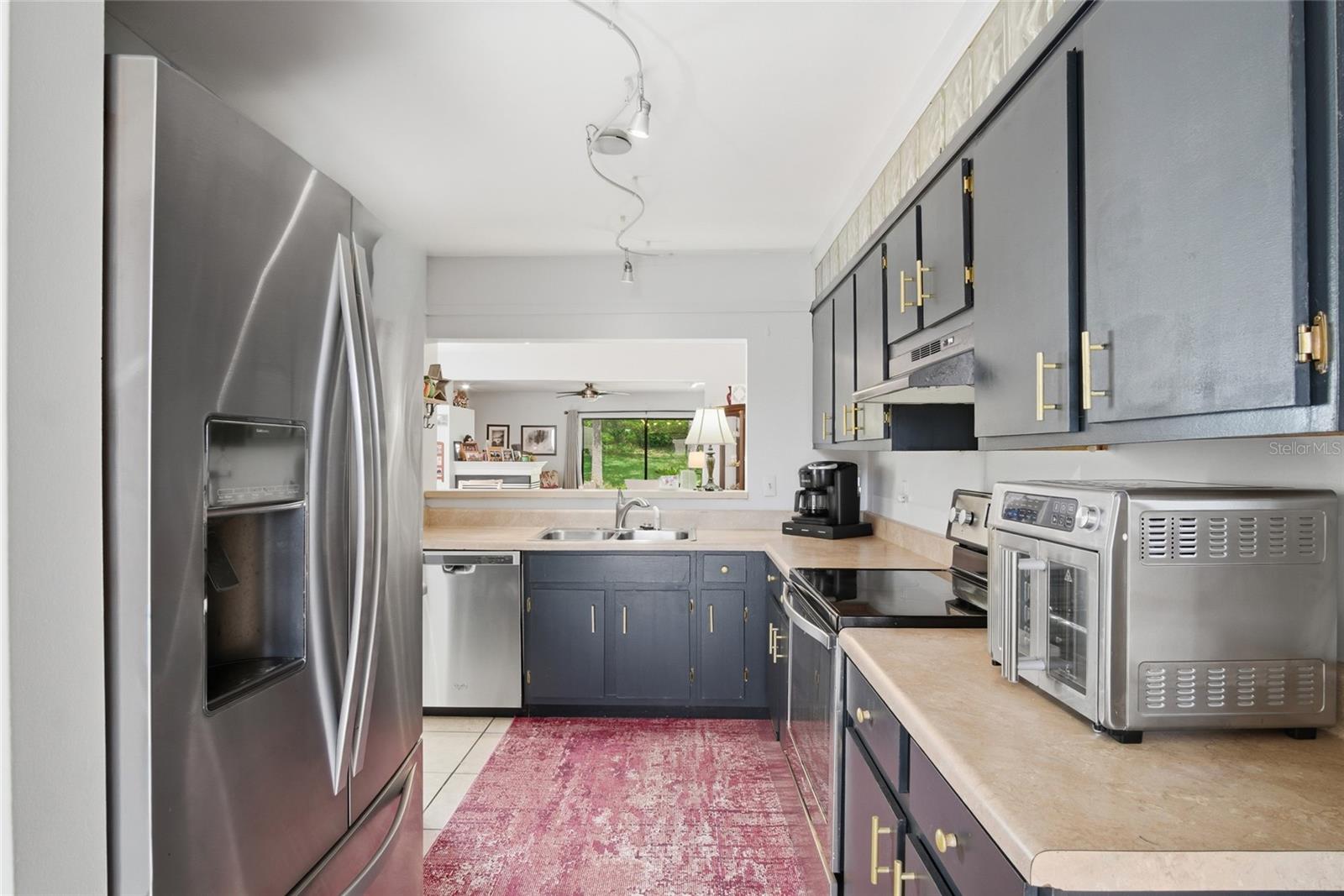 CRANES ROOST VILLAS - Residential