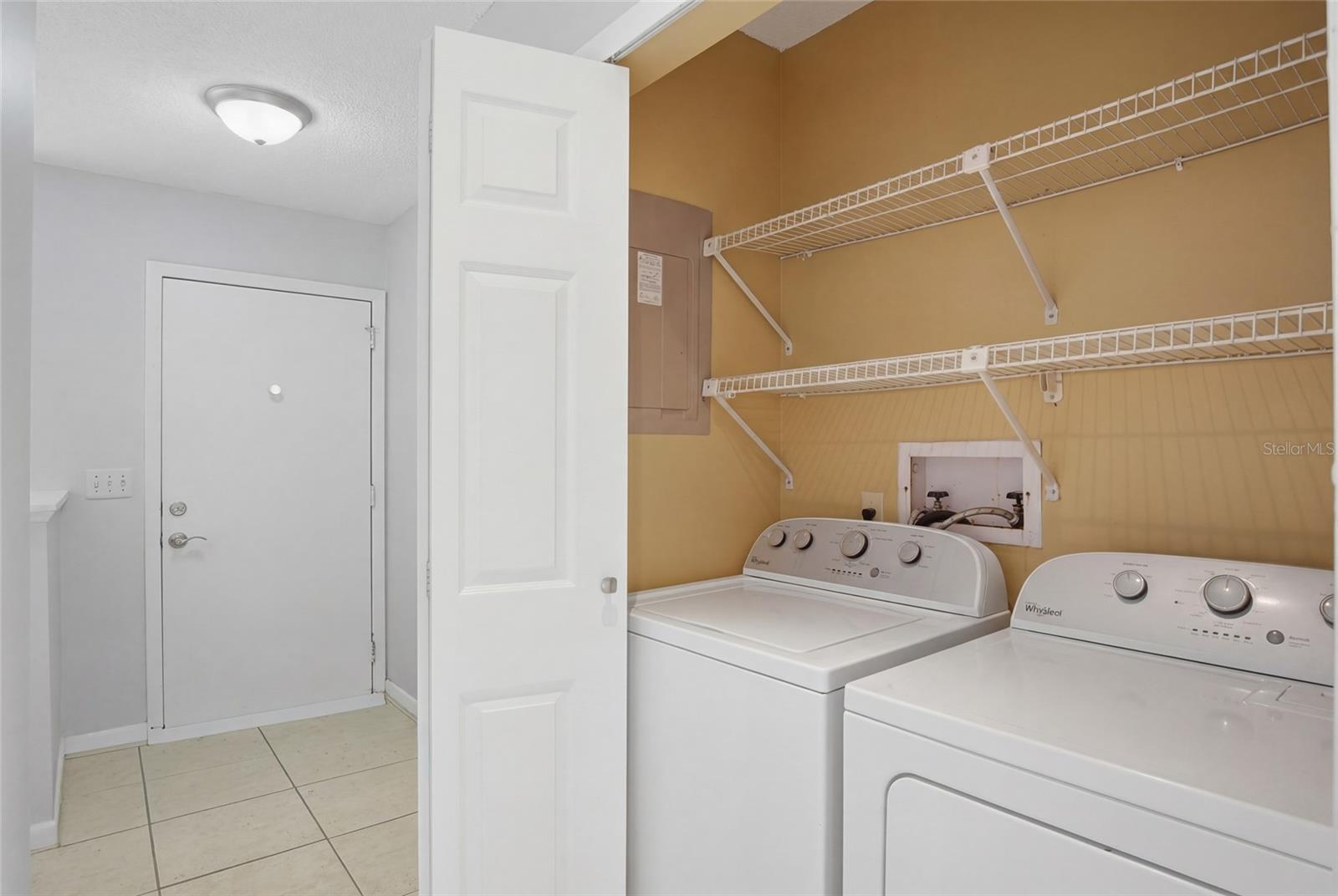 CRANES ROOST VILLAS - Residential