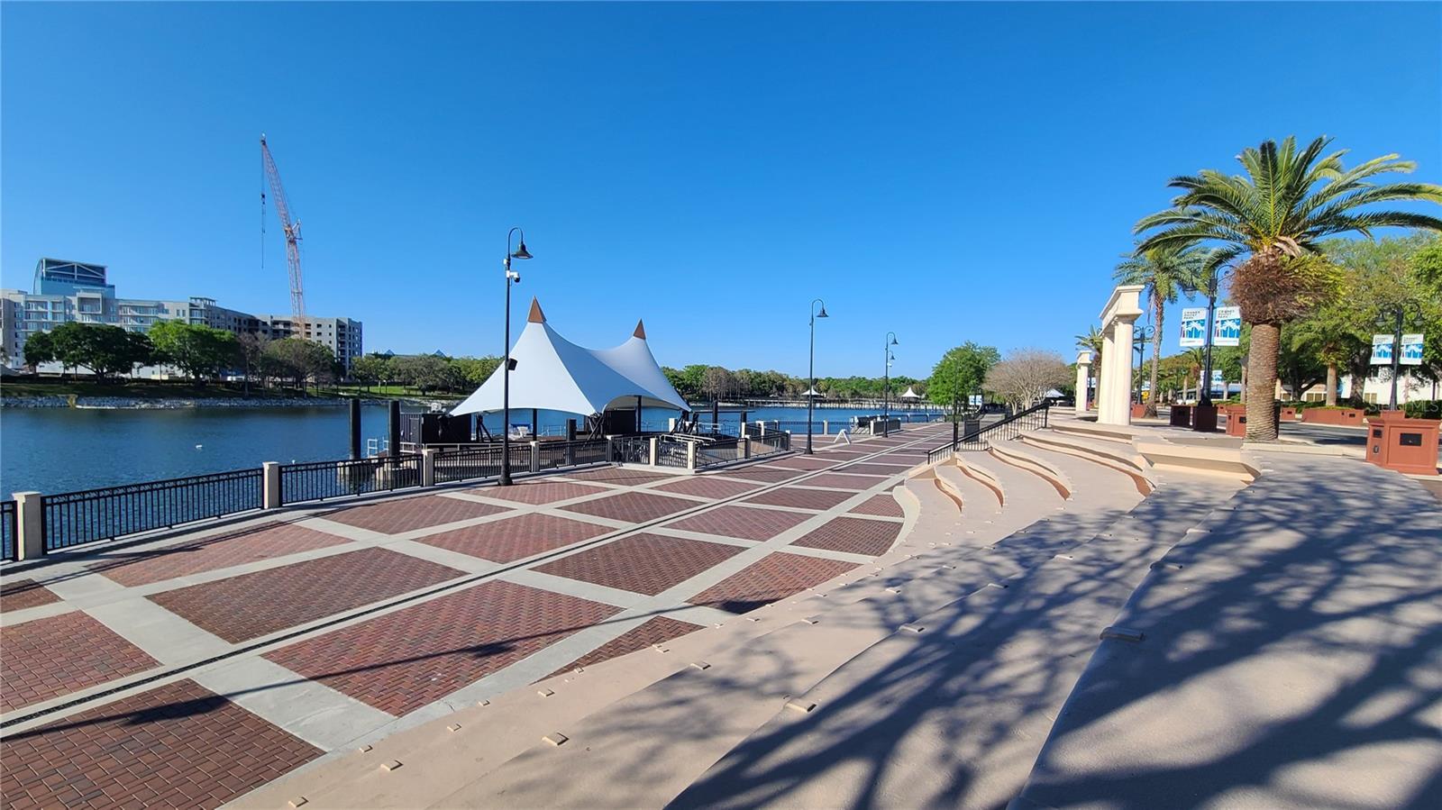 CRANES ROOST VILLAS - Residential