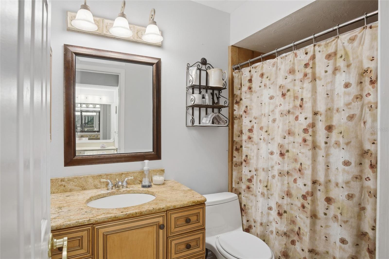 CRANES ROOST VILLAS - Residential