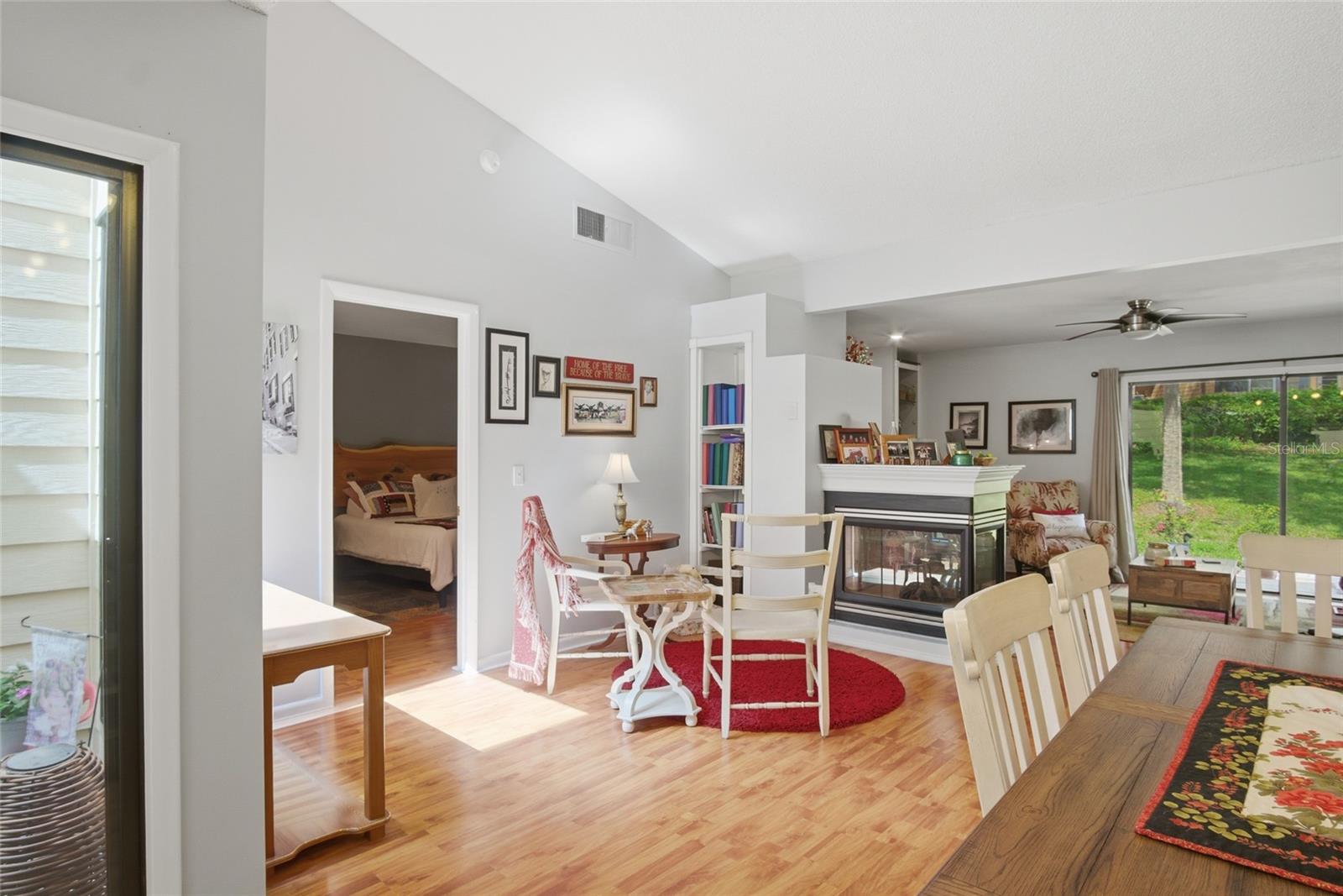 CRANES ROOST VILLAS - Residential