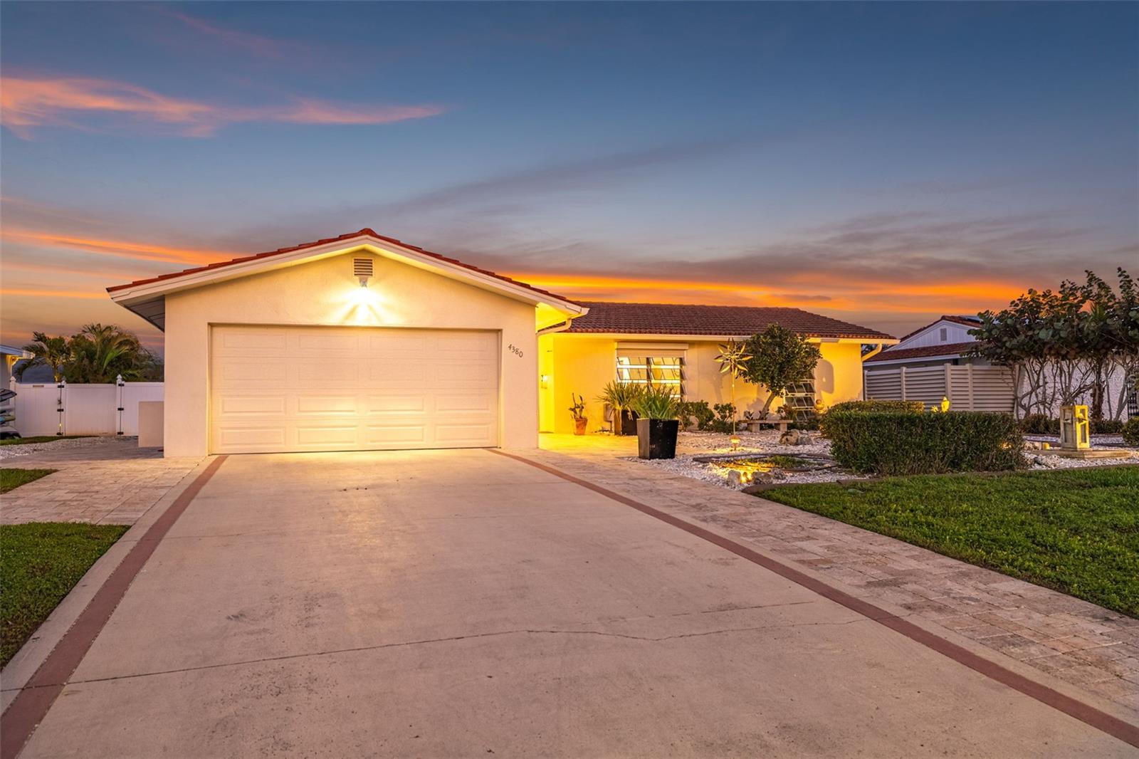 BROADWATER UNIT 2 BLK P - Residential