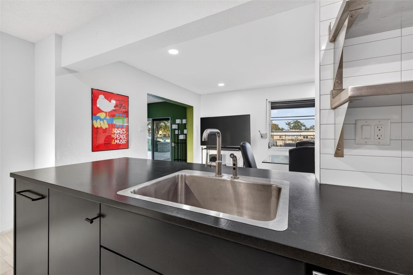 BROADWATER UNIT 2 BLK P - Residential