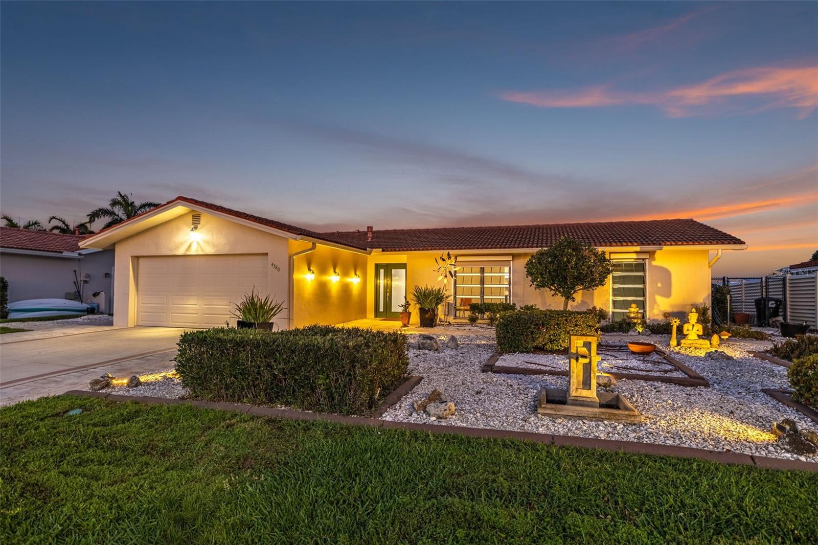 BROADWATER UNIT 2 BLK P - Residential