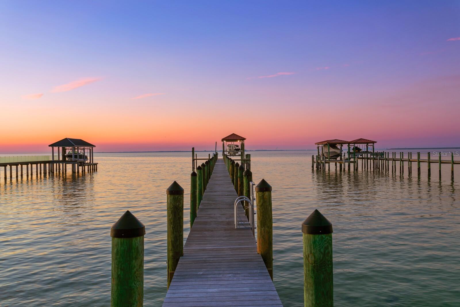 MUSTIQUE BAY - Residential