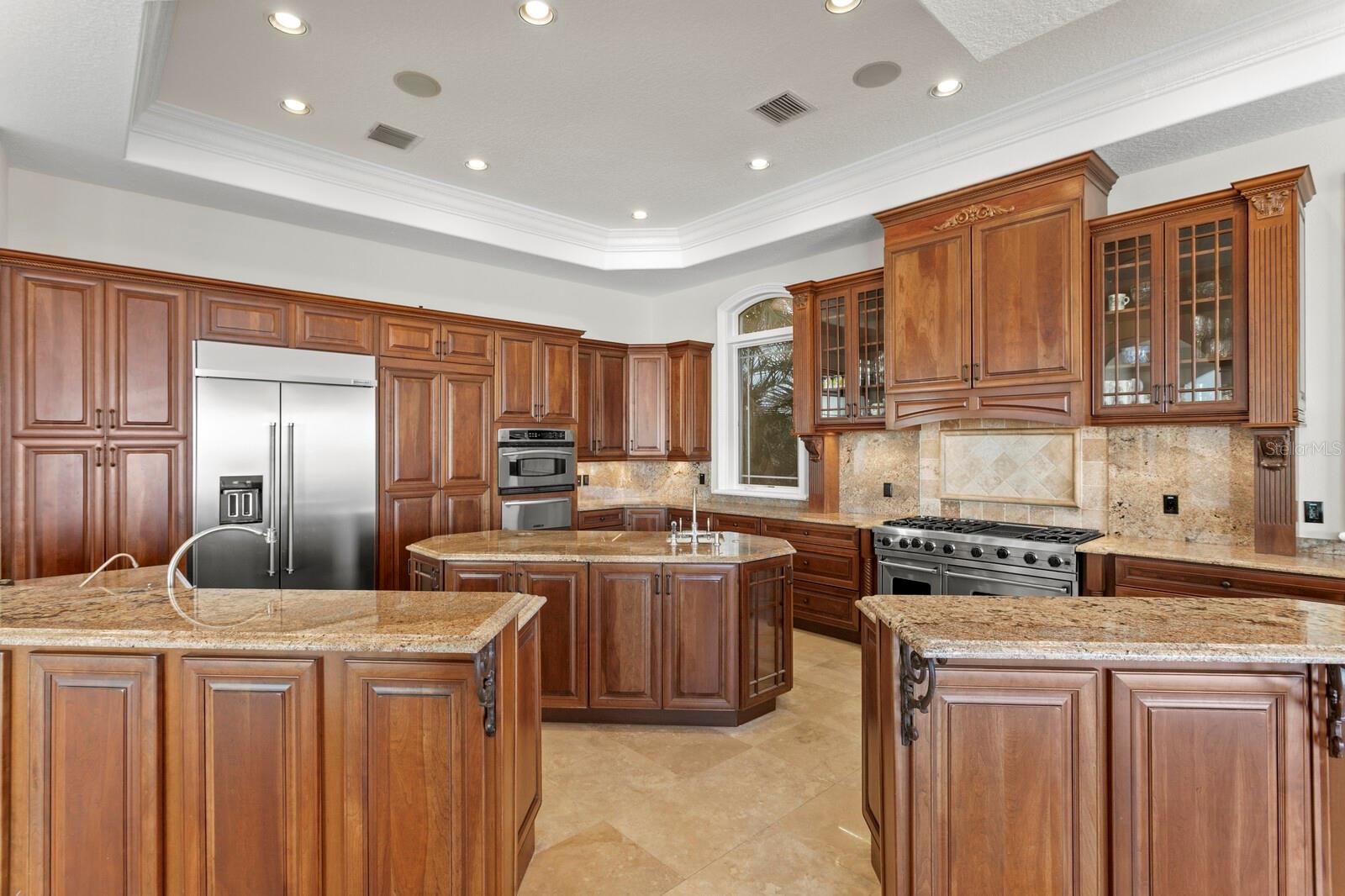 MUSTIQUE BAY - Residential