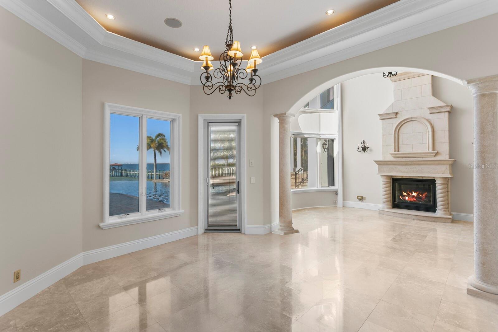 MUSTIQUE BAY - Residential