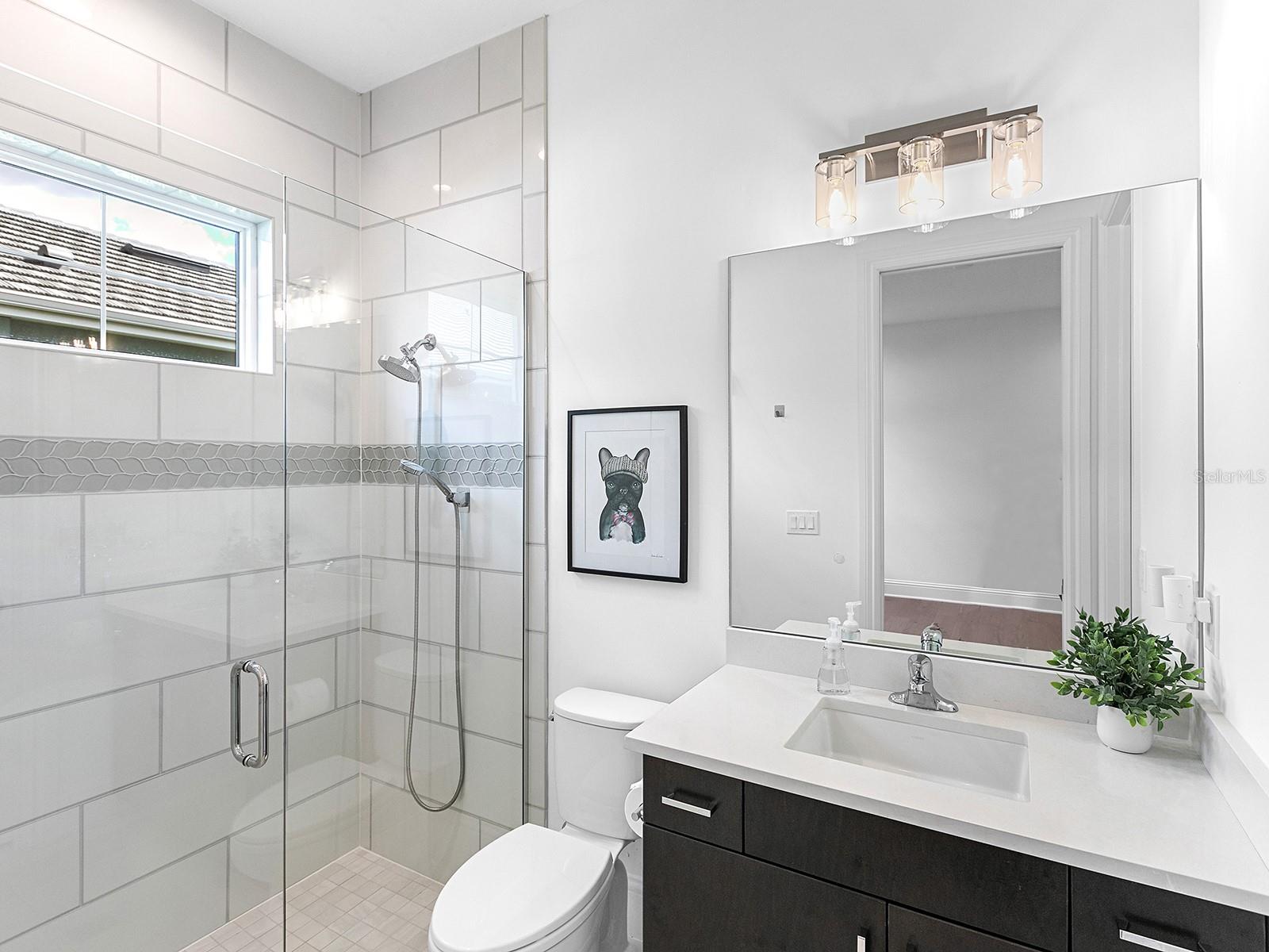 LAKE CLUB - Residential