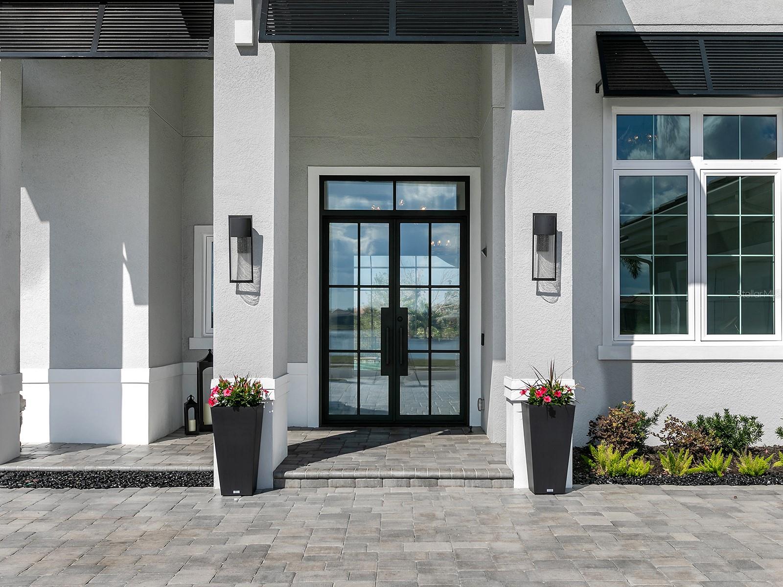 LAKE CLUB - Residential