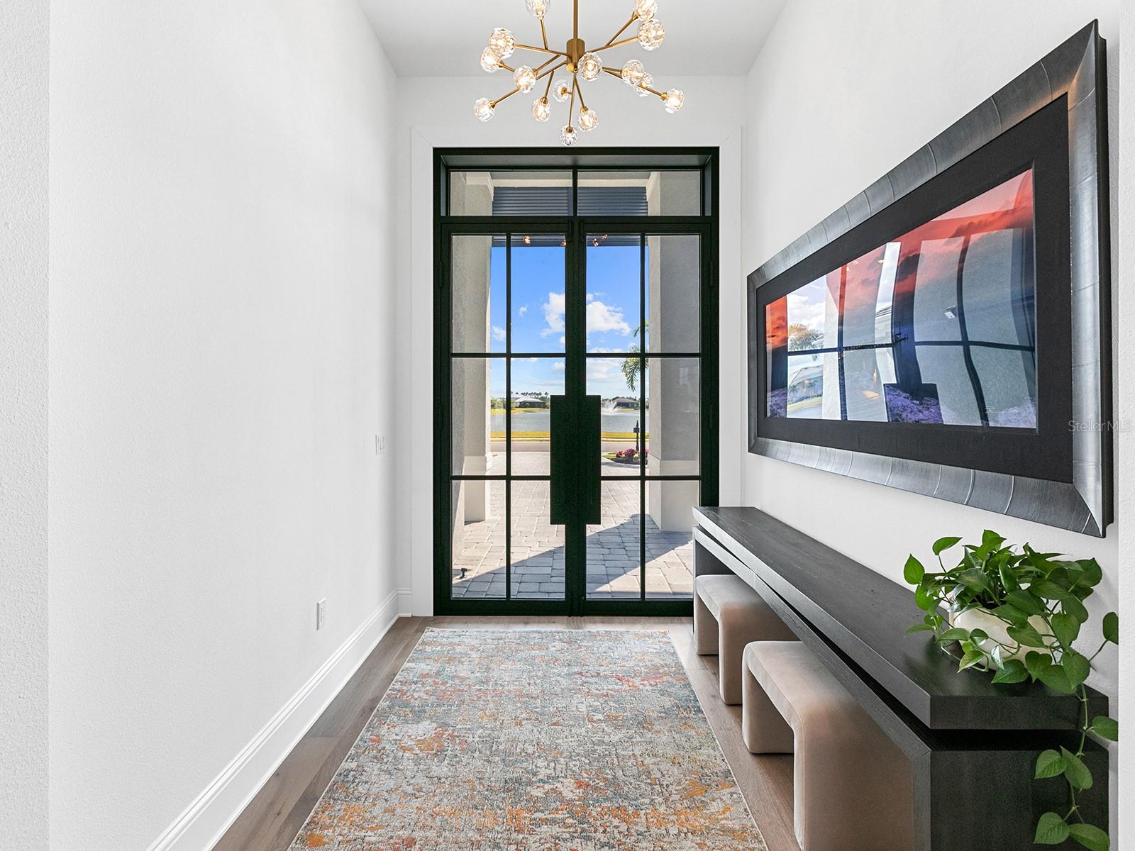 LAKE CLUB - Residential