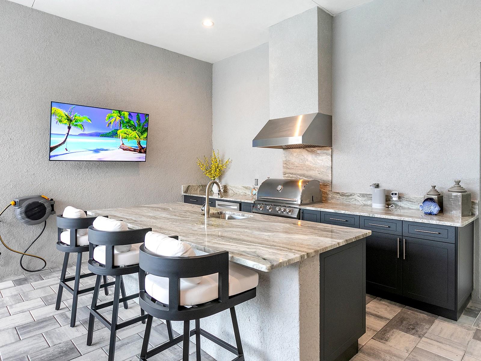 LAKE CLUB - Residential