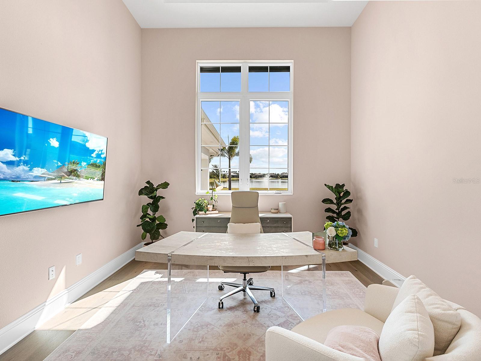 LAKE CLUB - Residential