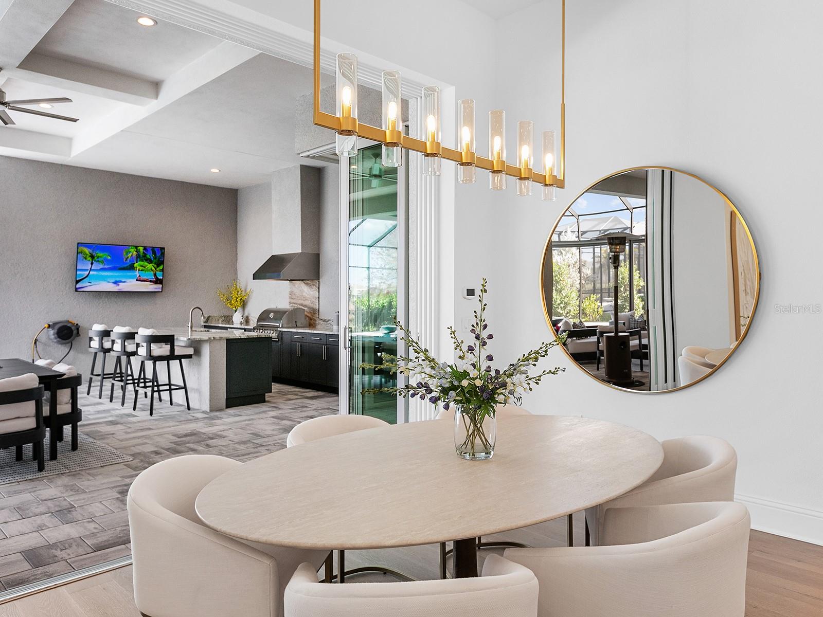 LAKE CLUB - Residential