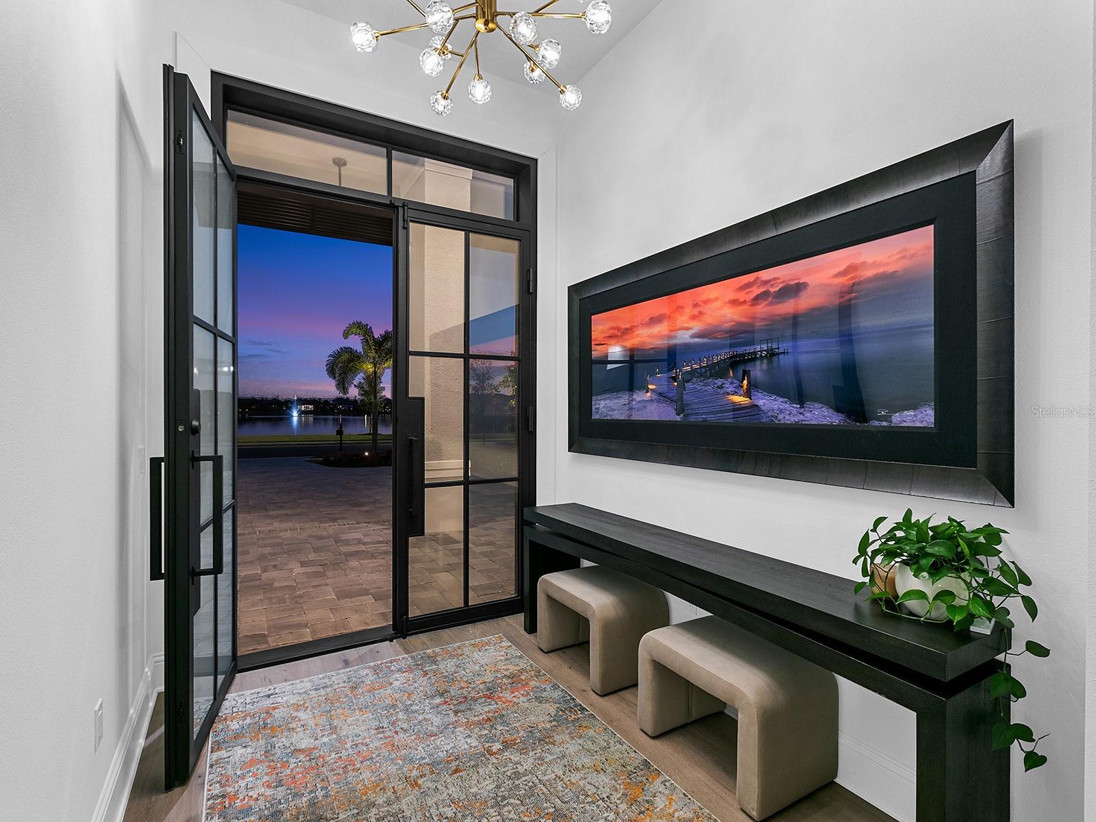 LAKE CLUB - Residential