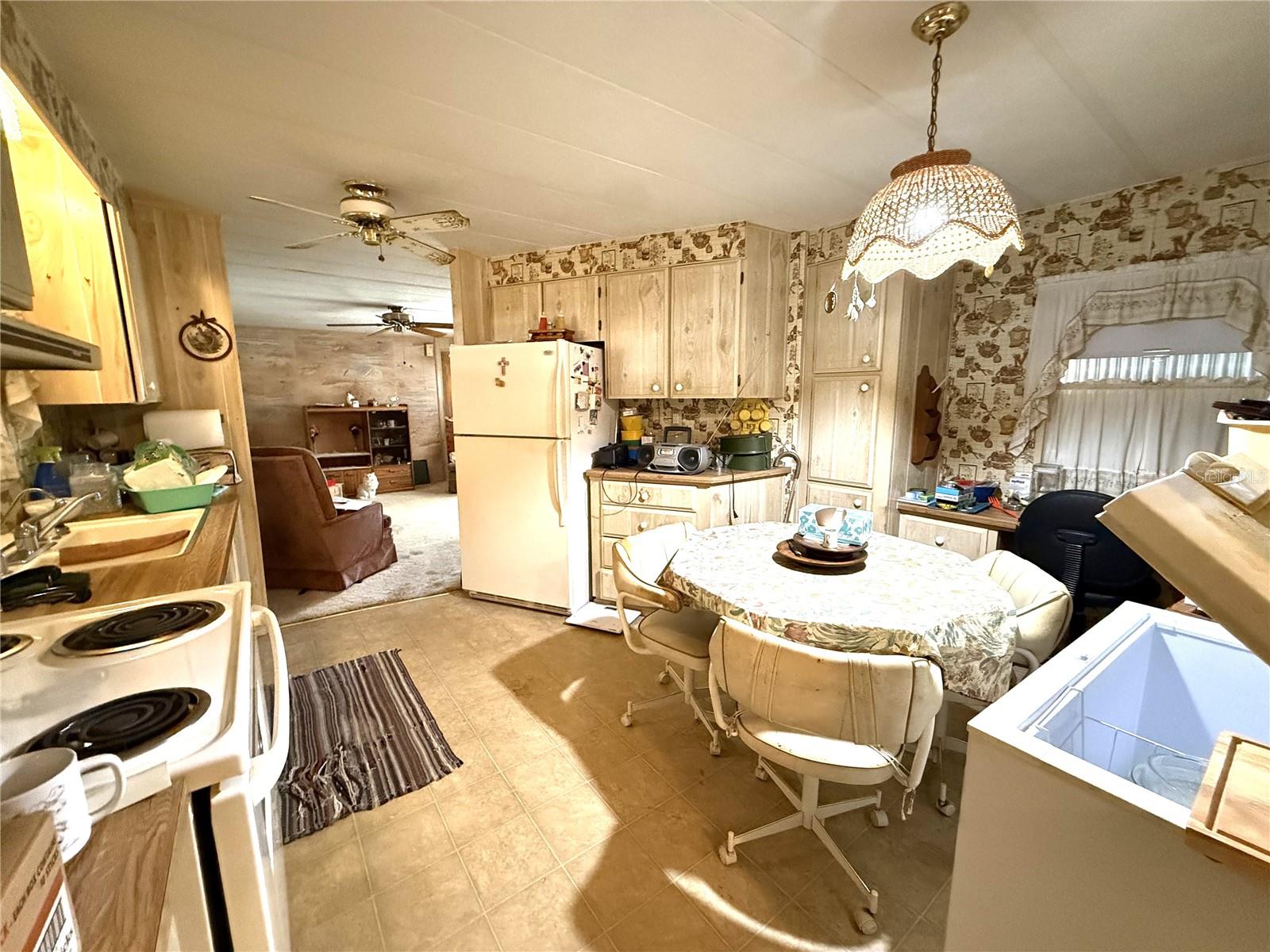 WALK IN WATER VILLAGE - Residential