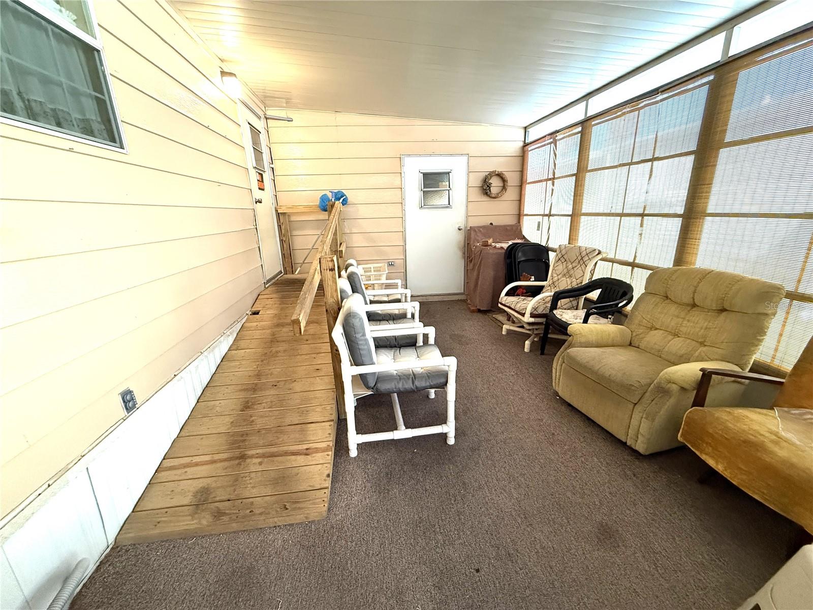 WALK IN WATER VILLAGE - Residential