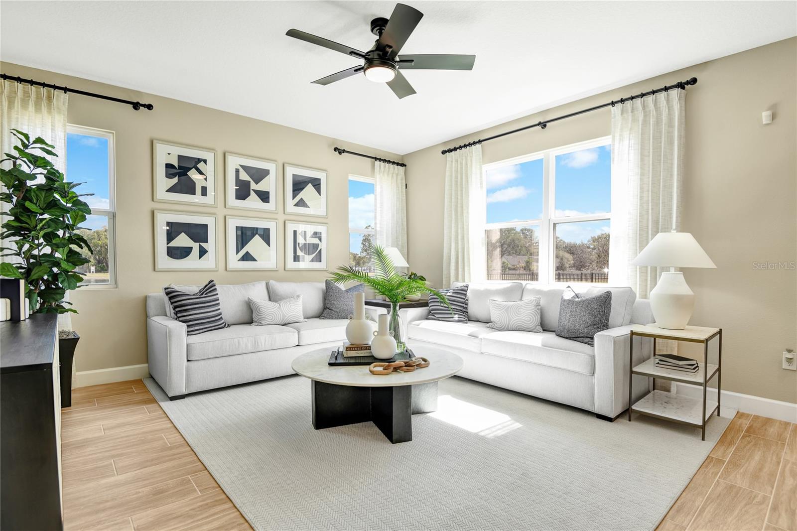 SEAPORT VILLAGE - Residential