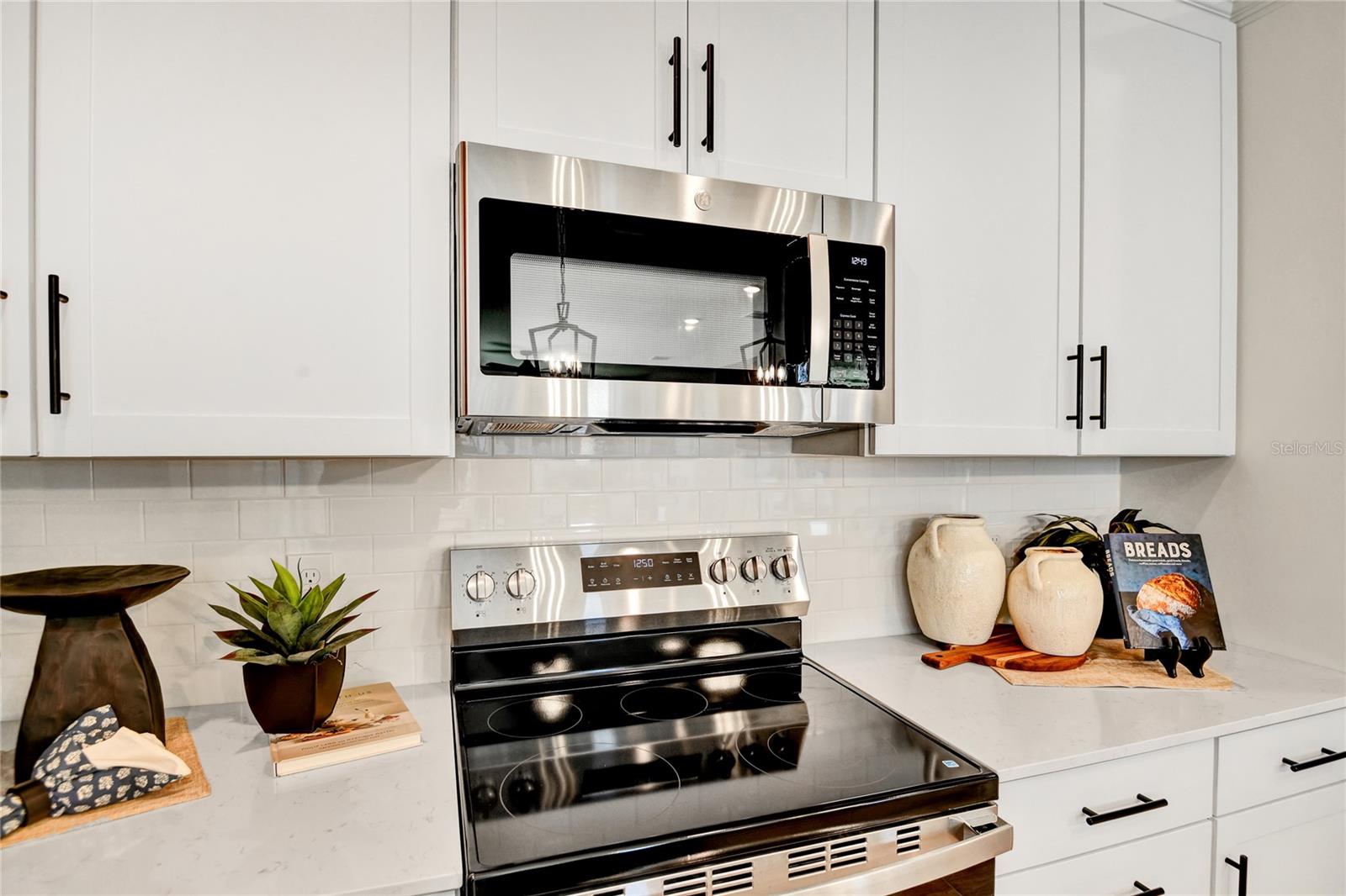 SEAPORT VILLAGE - Residential