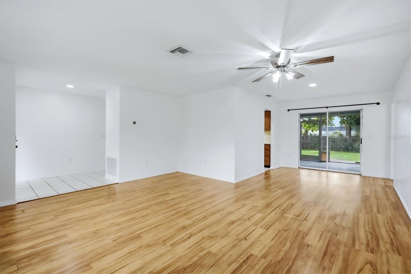 125 MIMOSA DRIVE
