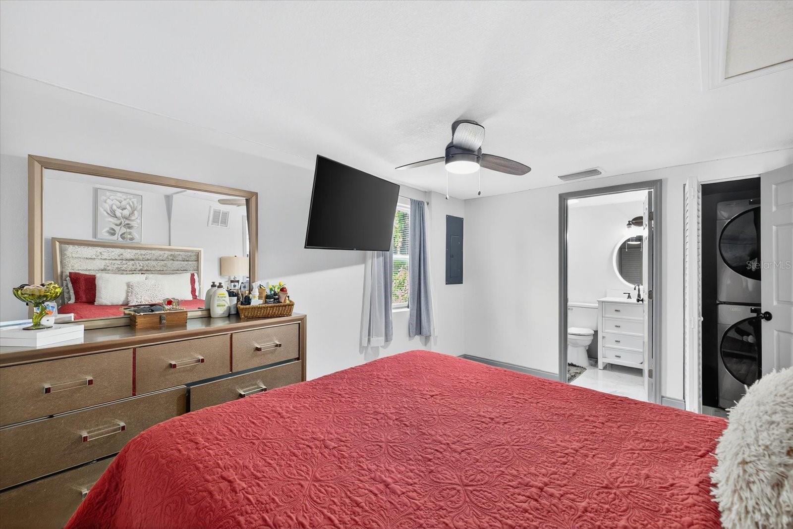 REGENCY PARK - Residential