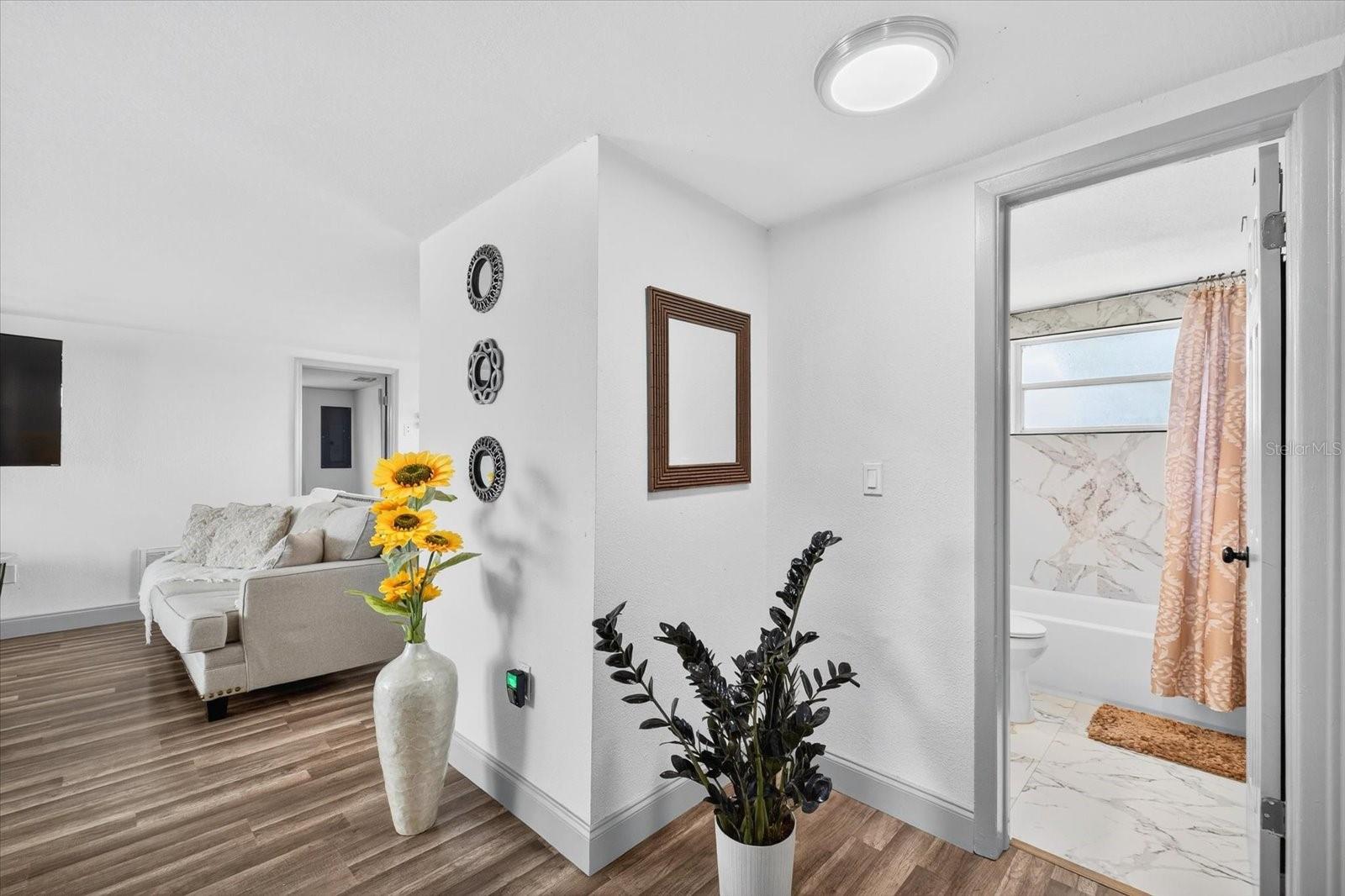 REGENCY PARK - Residential