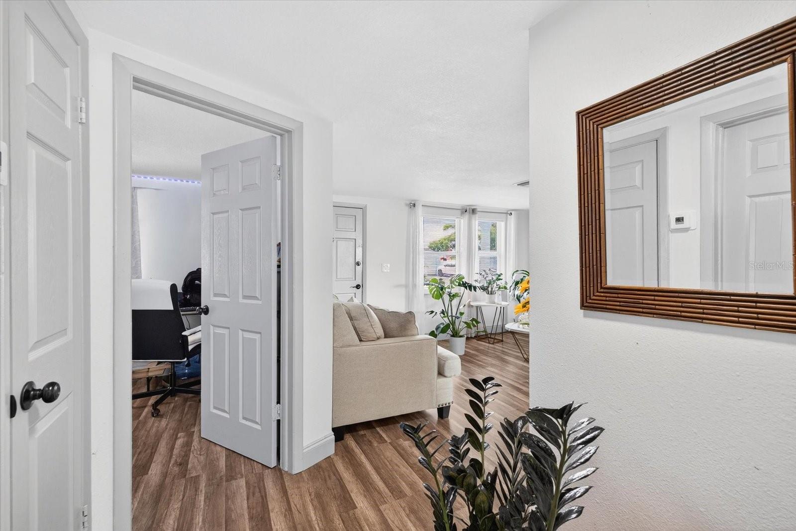 REGENCY PARK - Residential