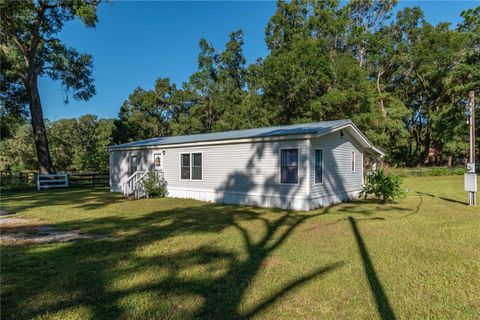 Photo of 8081 SW 41st Place Road, Ocala, FL 34481 (MLS # OM711276)