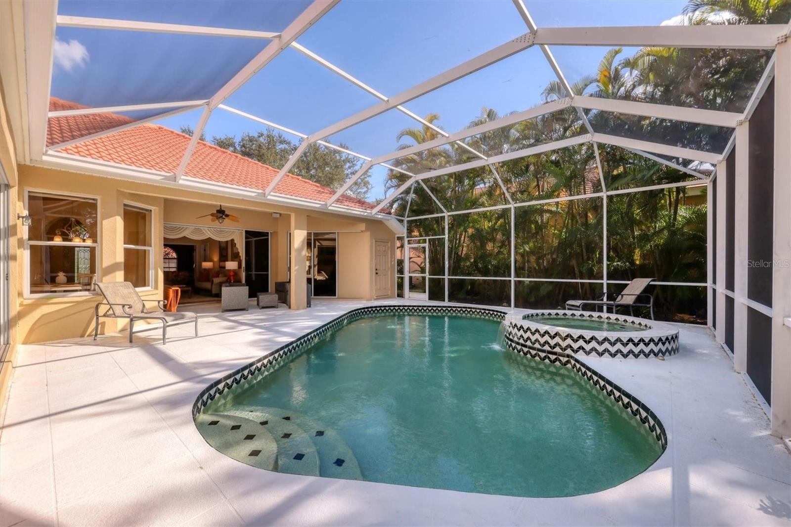 UNIVERSITY PARK - Residential