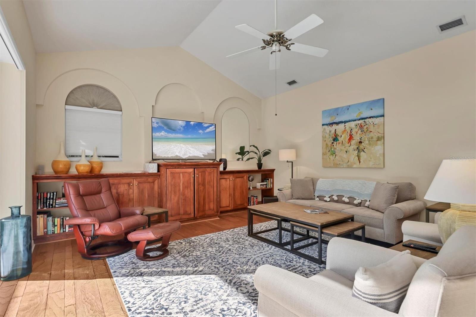 UNIVERSITY PARK - Residential