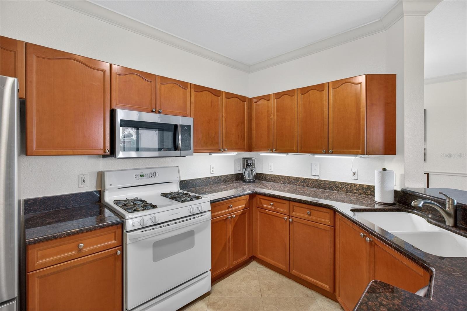 GRAND BELLAGIO AT BAYWATCH - Residential