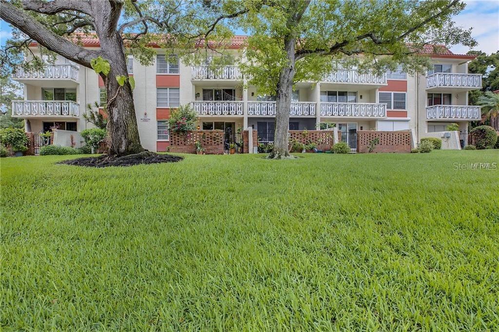 Photo 11 of 13 of 1012 PEARCE DRIVE 305 condo