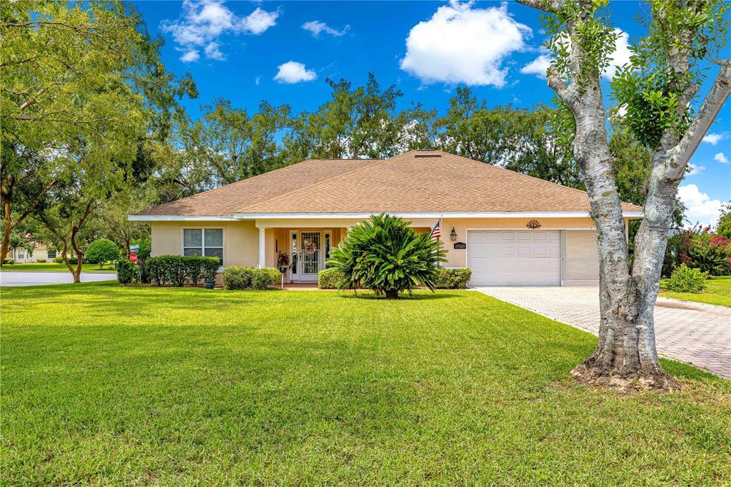 Photo of 17520 SE 112th Avenue, Summerfield, FL 34491 (MLS # G5101380)