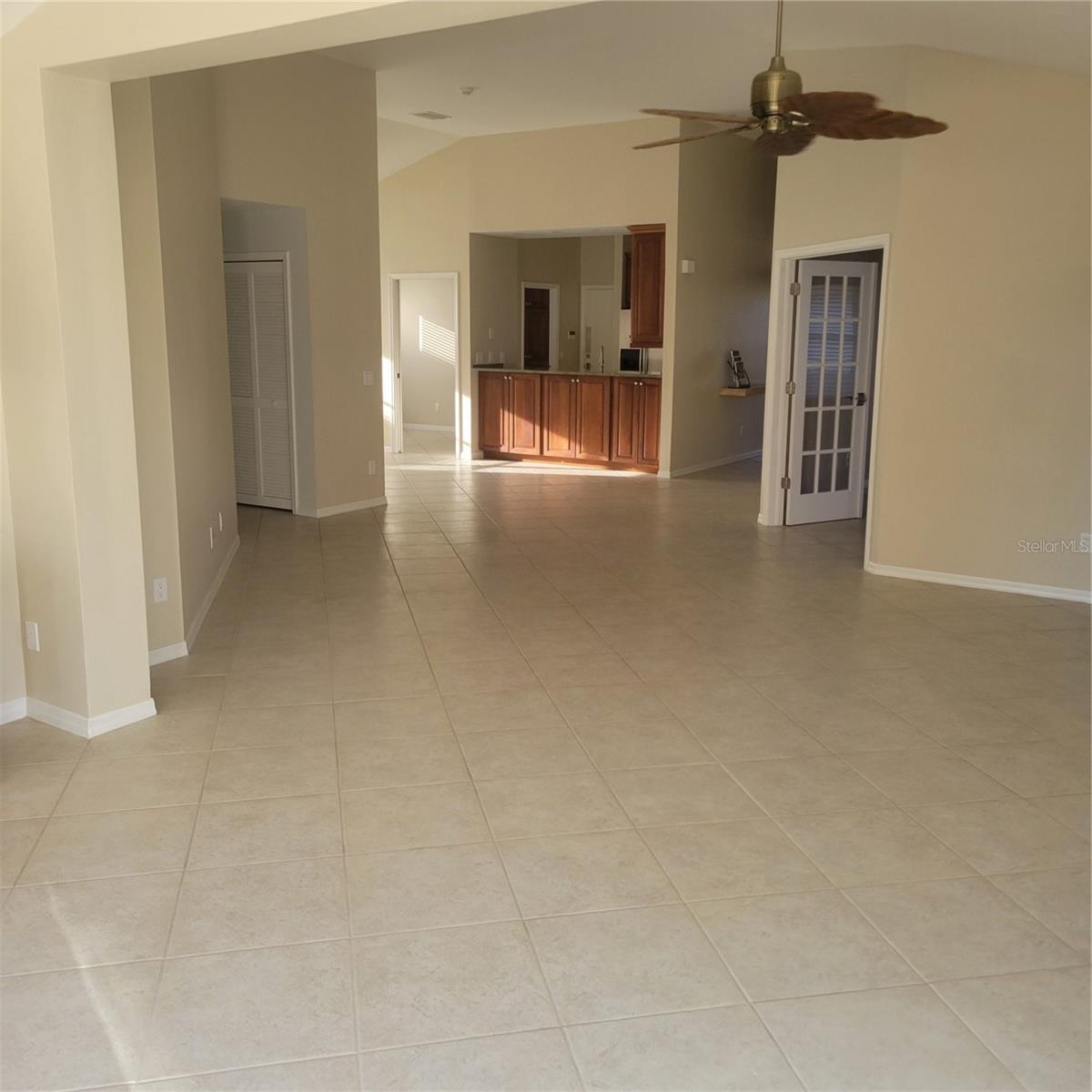 VILLAS AT DEER CREEK - Residential