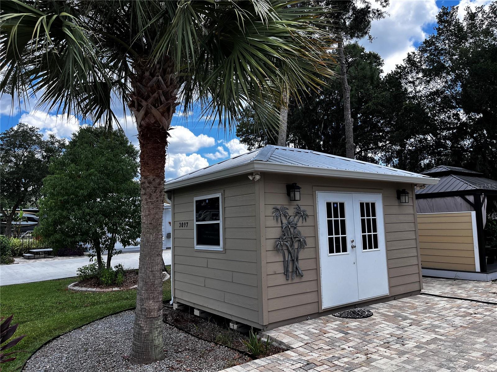 PRESERVE ESTATE - Land