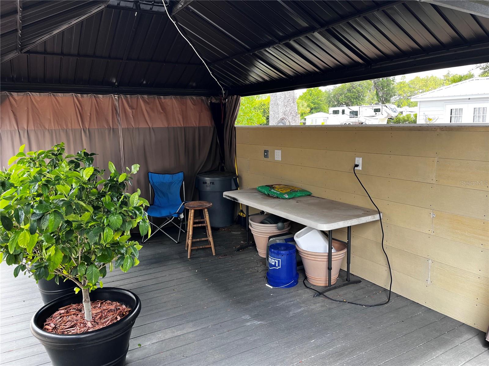 PRESERVE ESTATE - Land