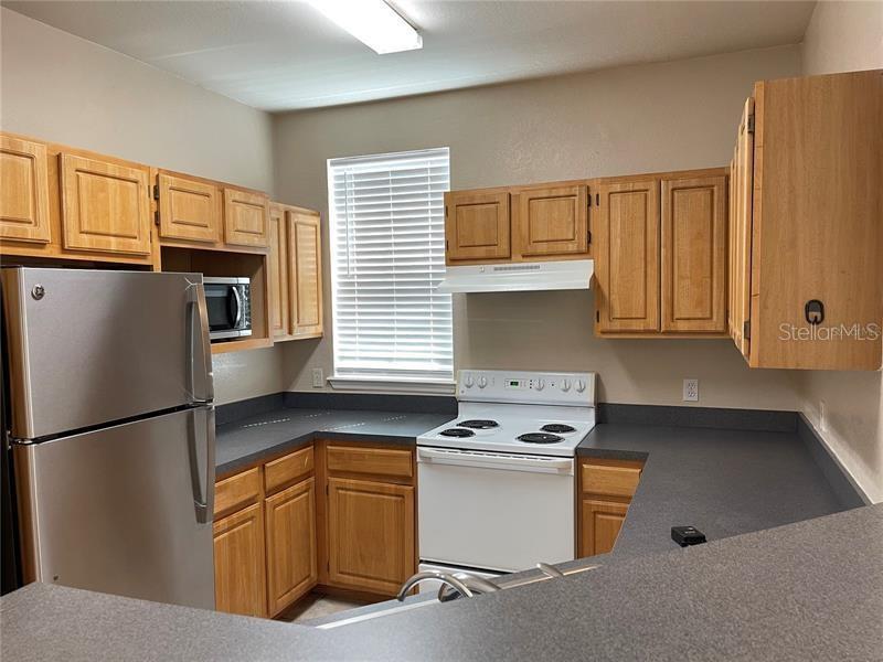 HAMPTONS/METROWEST - Residential Lease