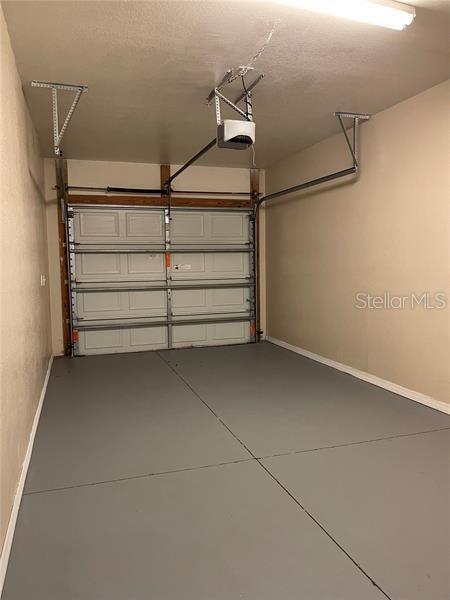 HAMPTONS/METROWEST - Residential Lease