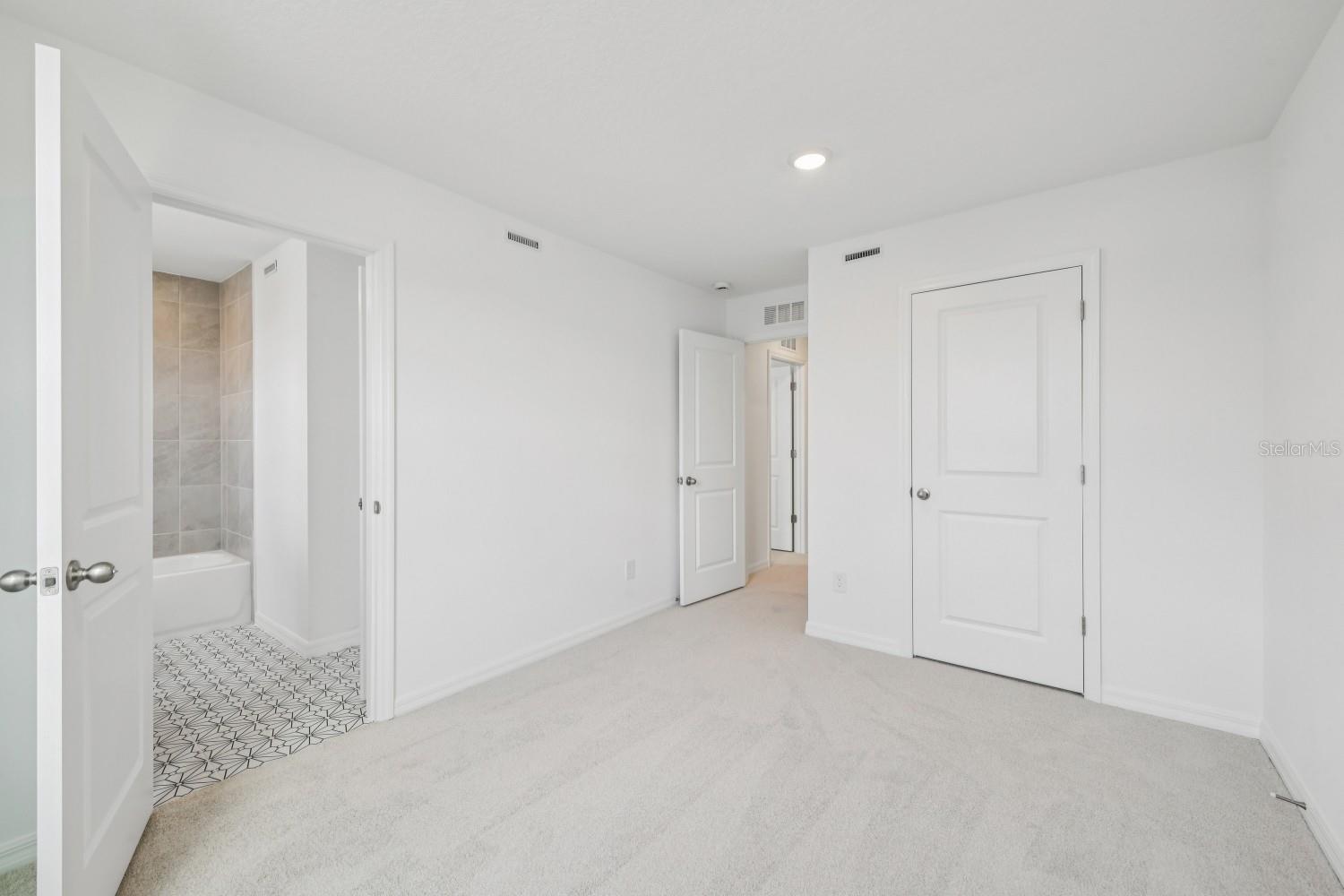 NORTHLAKE AT OVATION PHASE 2 & 3 - Residential