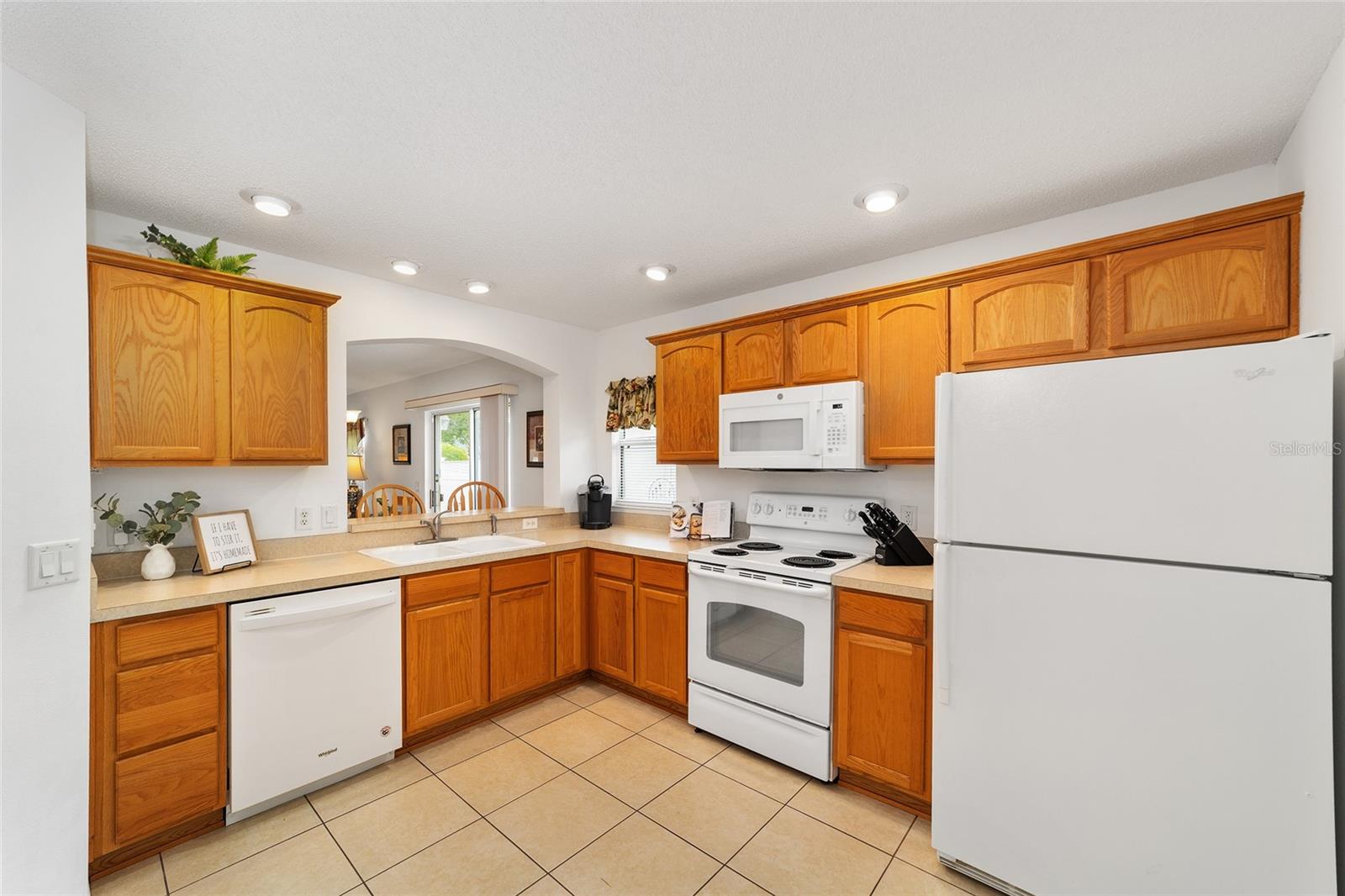 2426 SAFFRON LANE