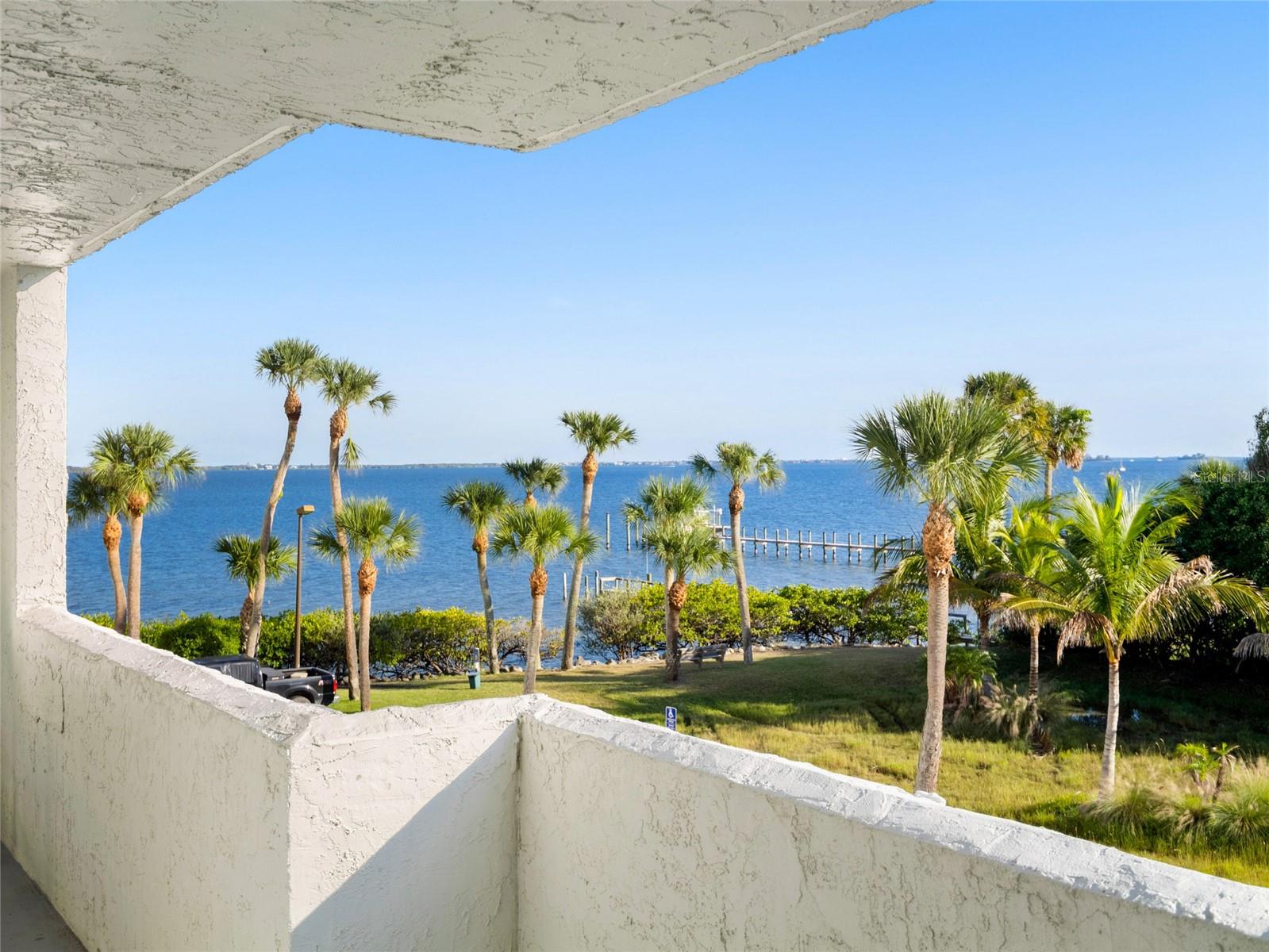 RHUM COVE - Residential