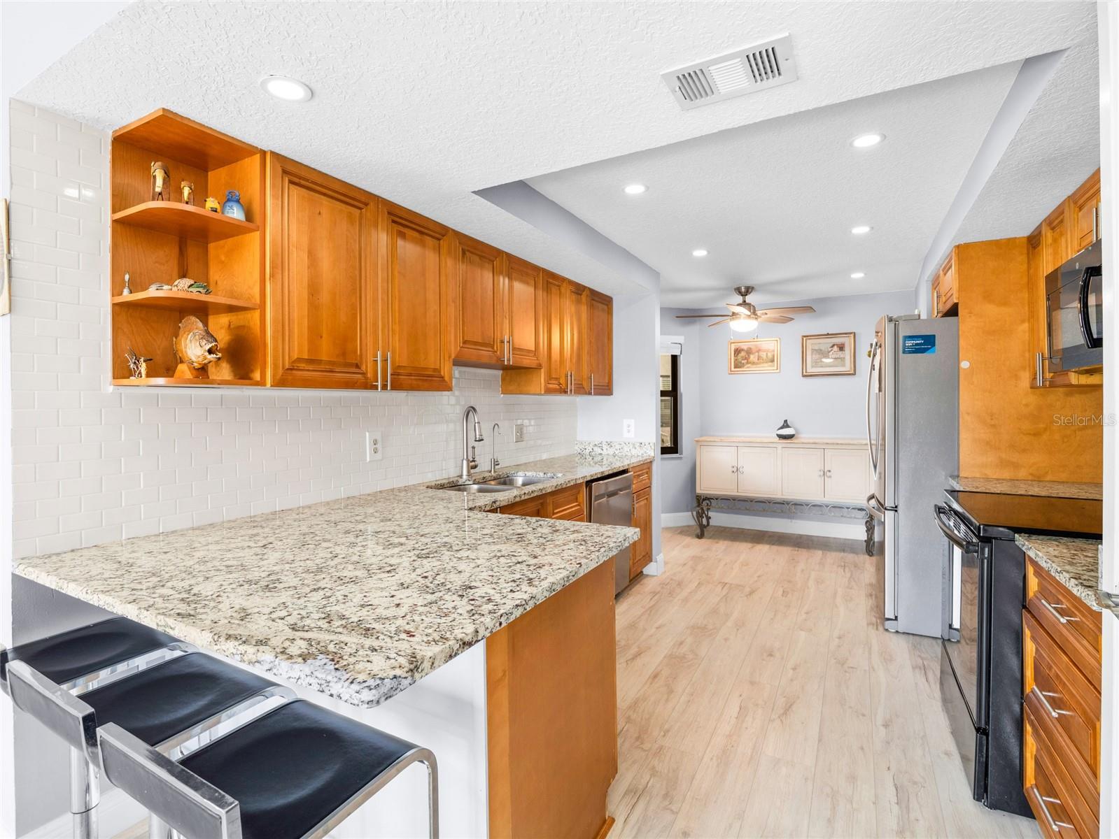 RHUM COVE - Residential