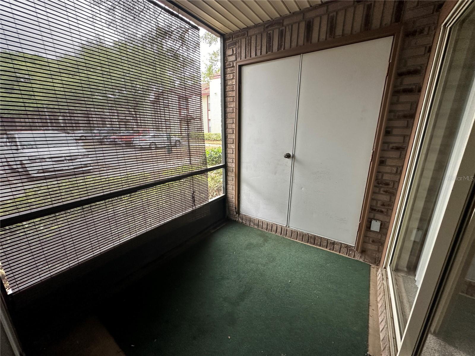 HARBOURTOWNE AT COUNTRY - Residential