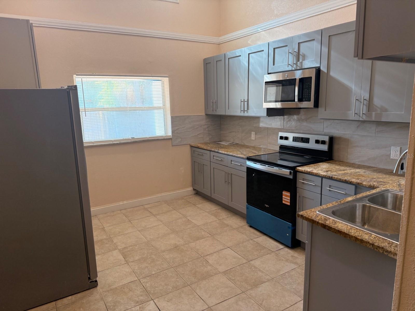 BOZEMANS SUB - Residential Lease